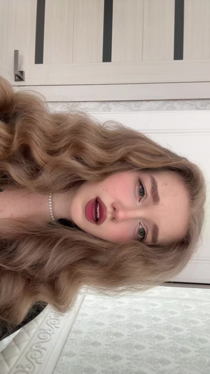 @Злата Кисс🐾
