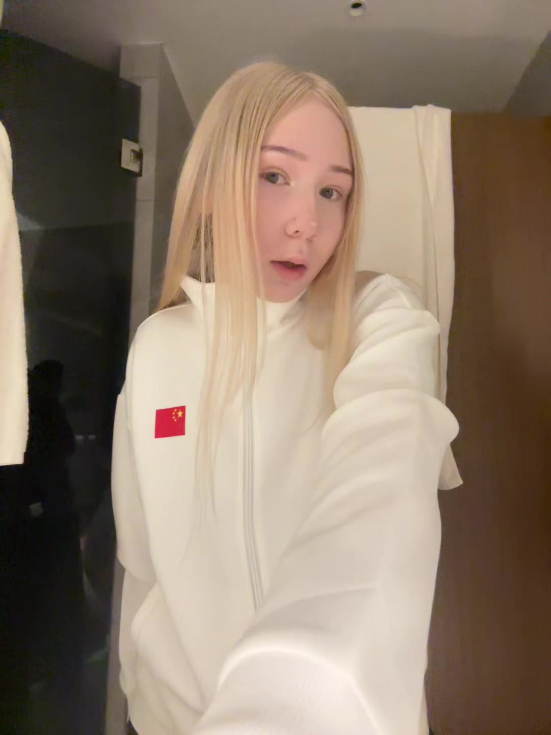 @гелечка я☆