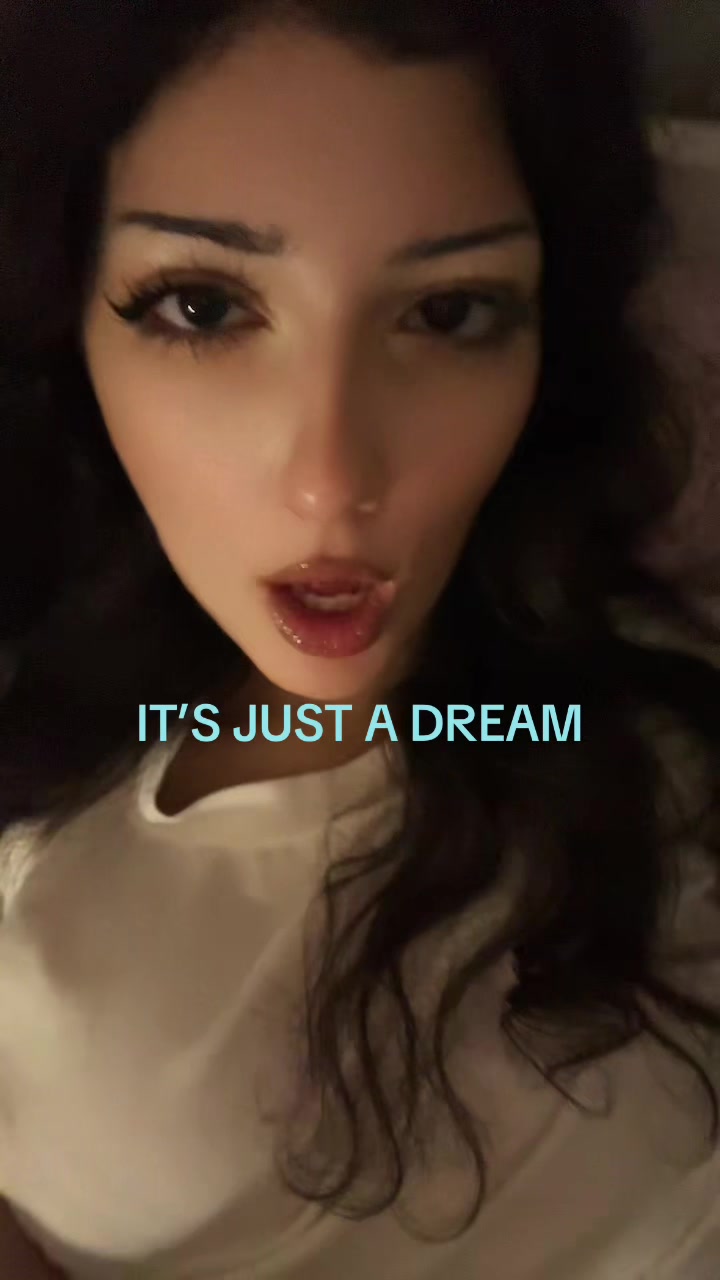 @✱