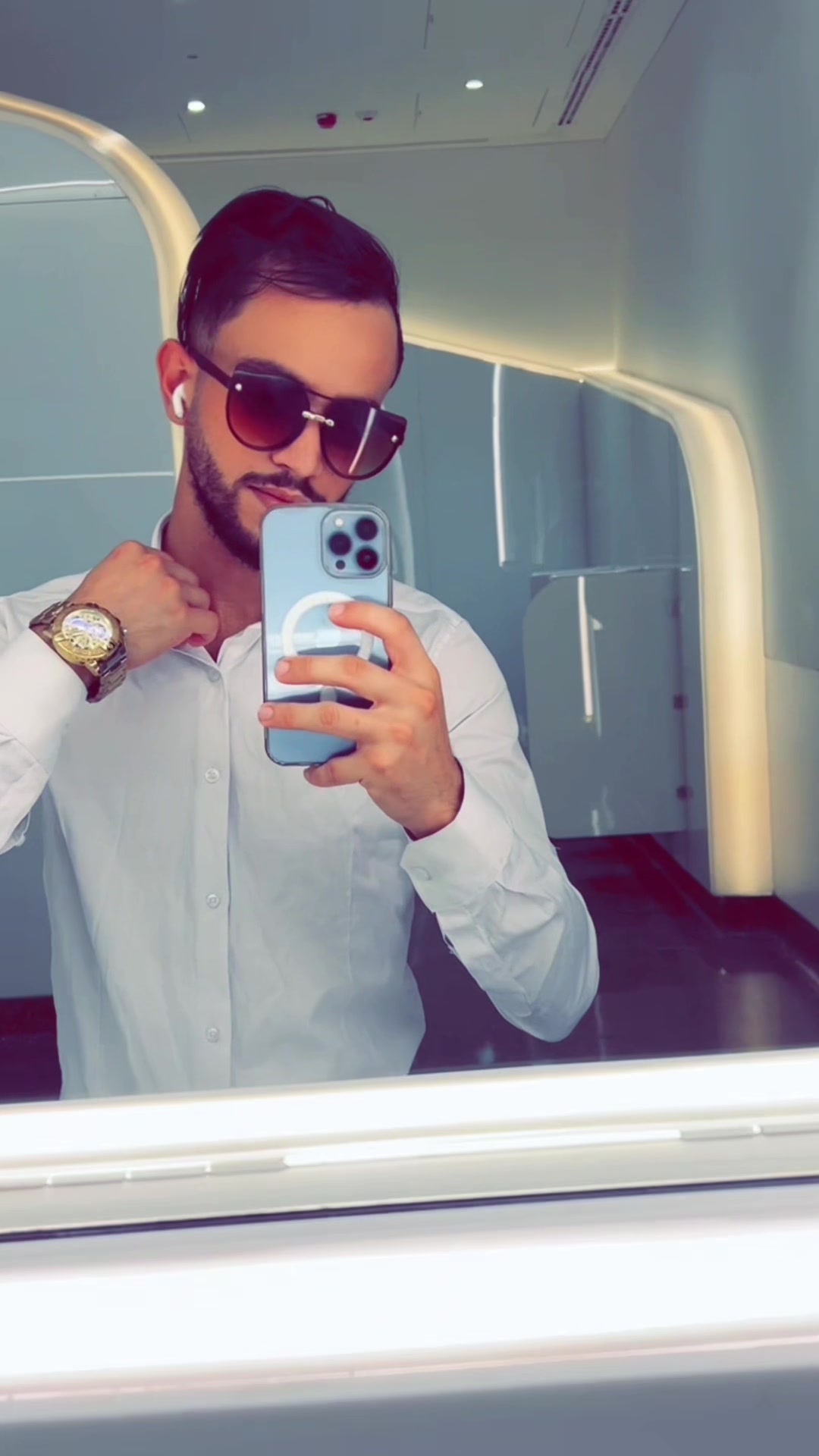 @Riyad Mghnawi