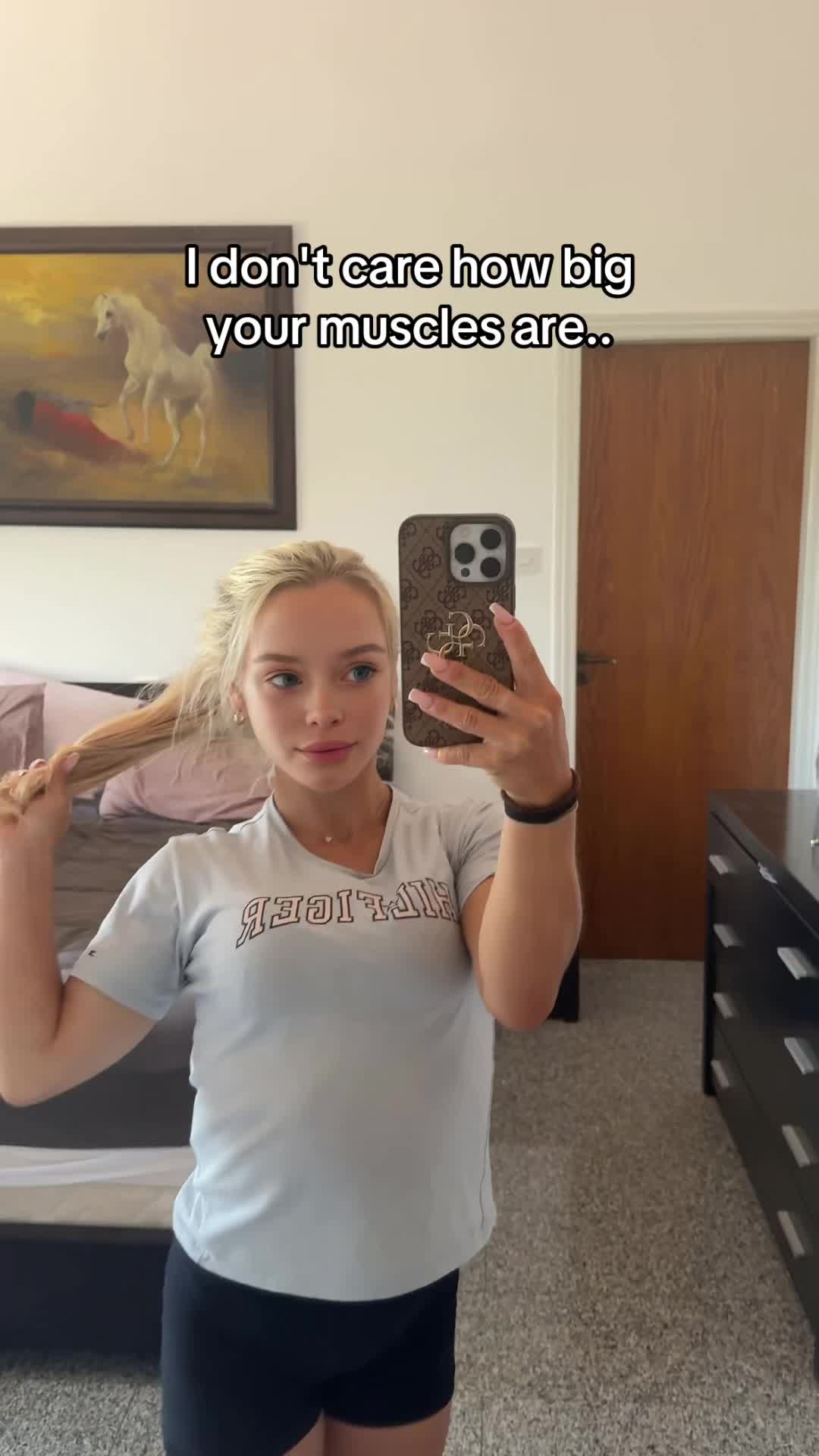 @elina