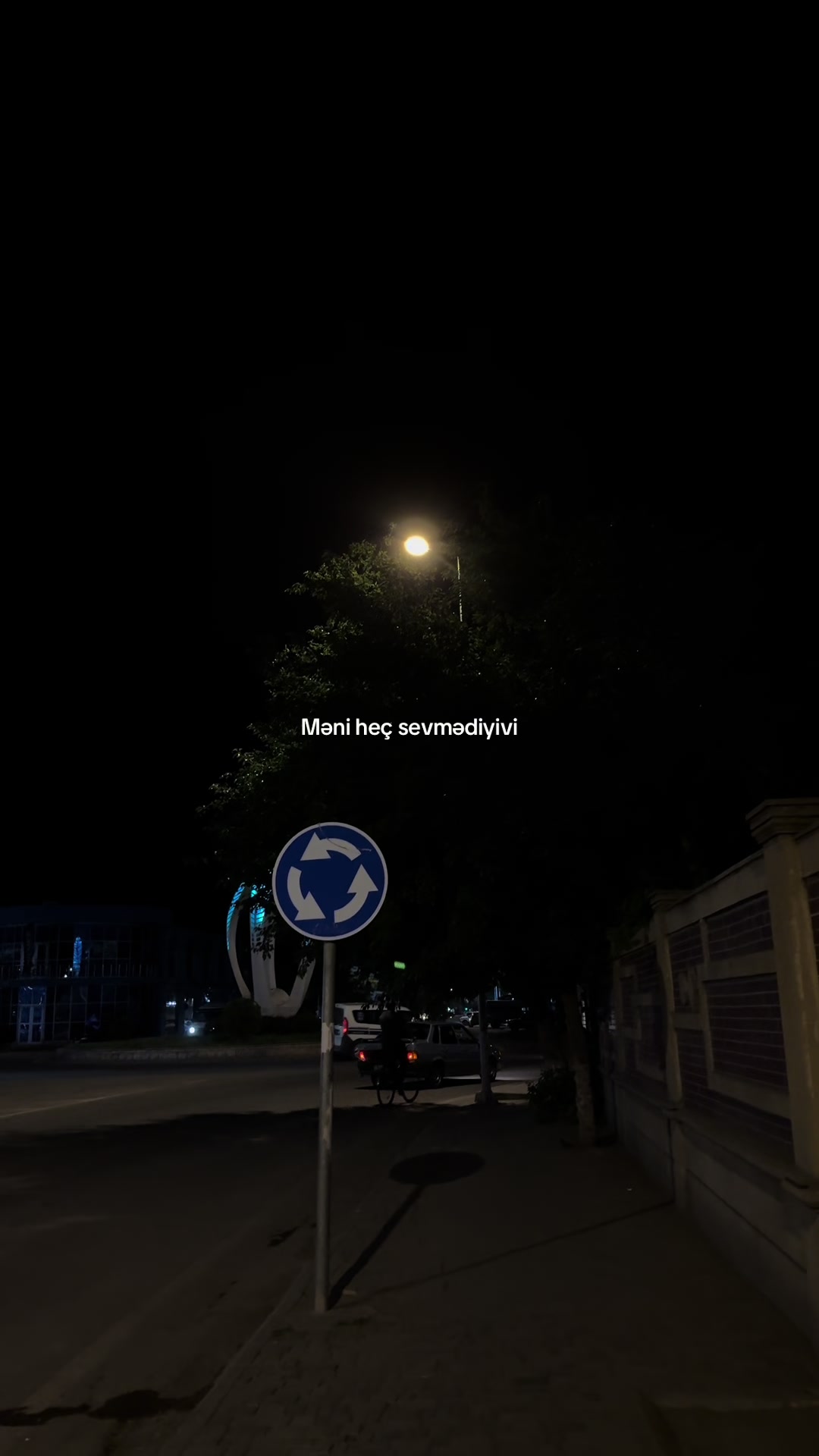 @𝑨𝒃𝒖𝒔𝒉𝒐𝒘