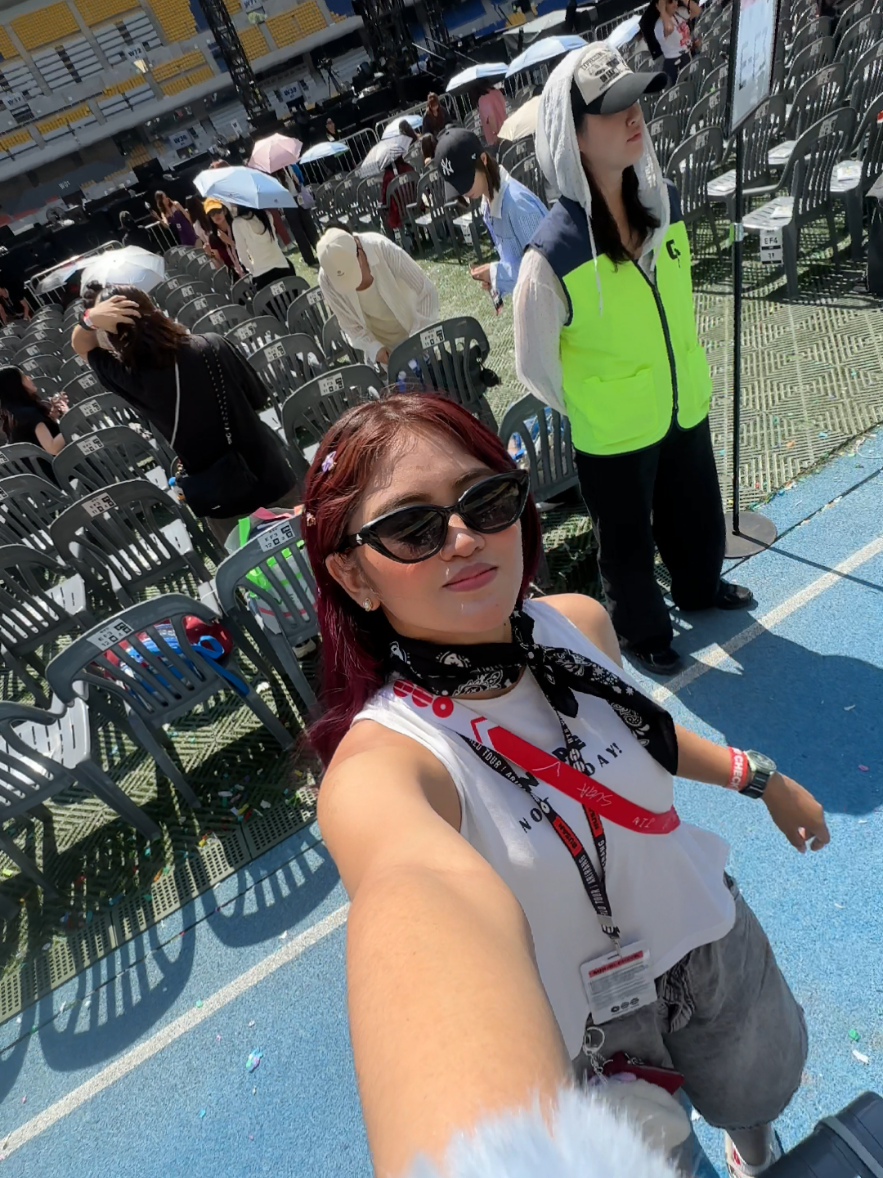 @lewviii l kpop & travel