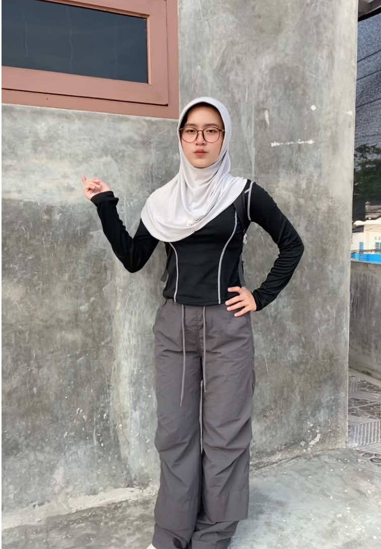 @𝘧𝘳𝘭𝘺𝘯𝘯𝘢.☘︎ ݁˖