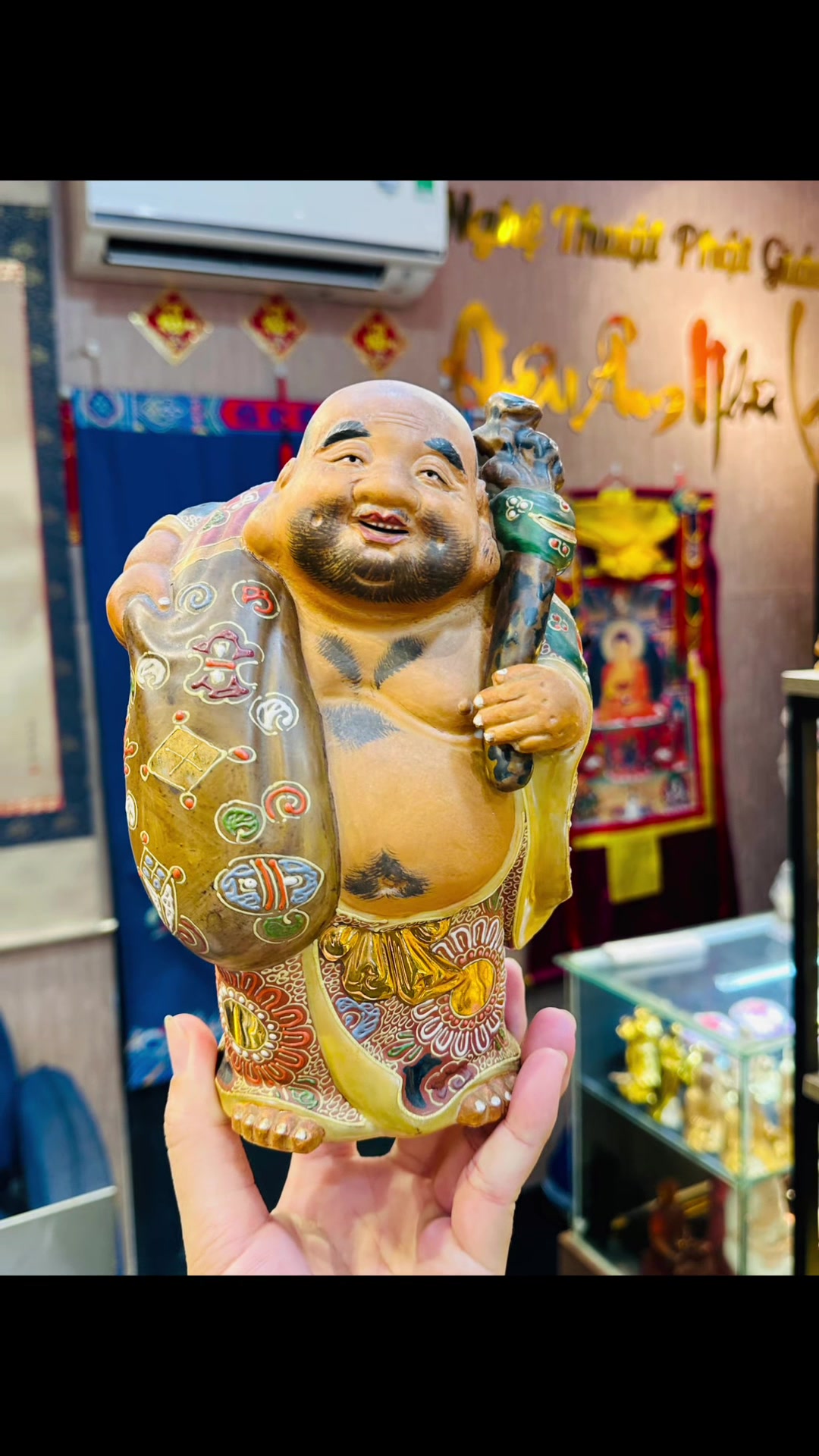 @Nhan Thắng ( 颜 胜 )