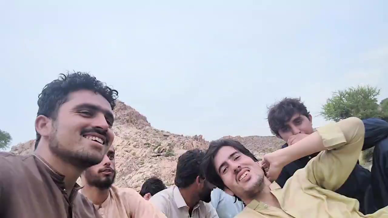 @𝐀𝐳𝐢𝐳