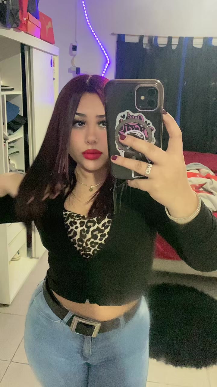 @cande213hr
