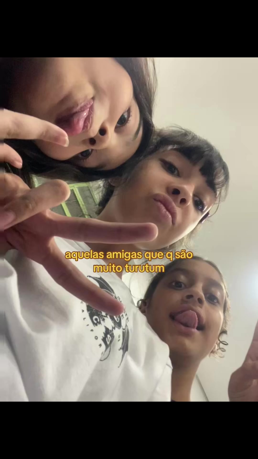 @oq as metadinhas est&atilde;o fazendo