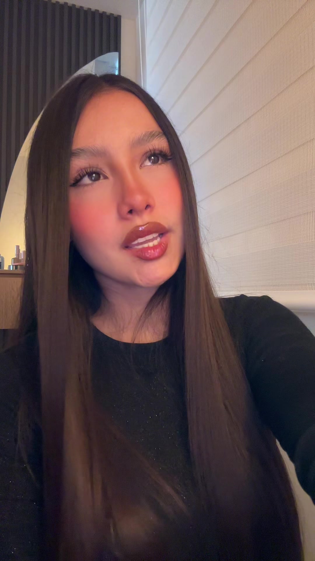 @𝐕𝐚𝐥𝐞𝐧 𝐚𝐫𝐚𝐧𝐠𝐨