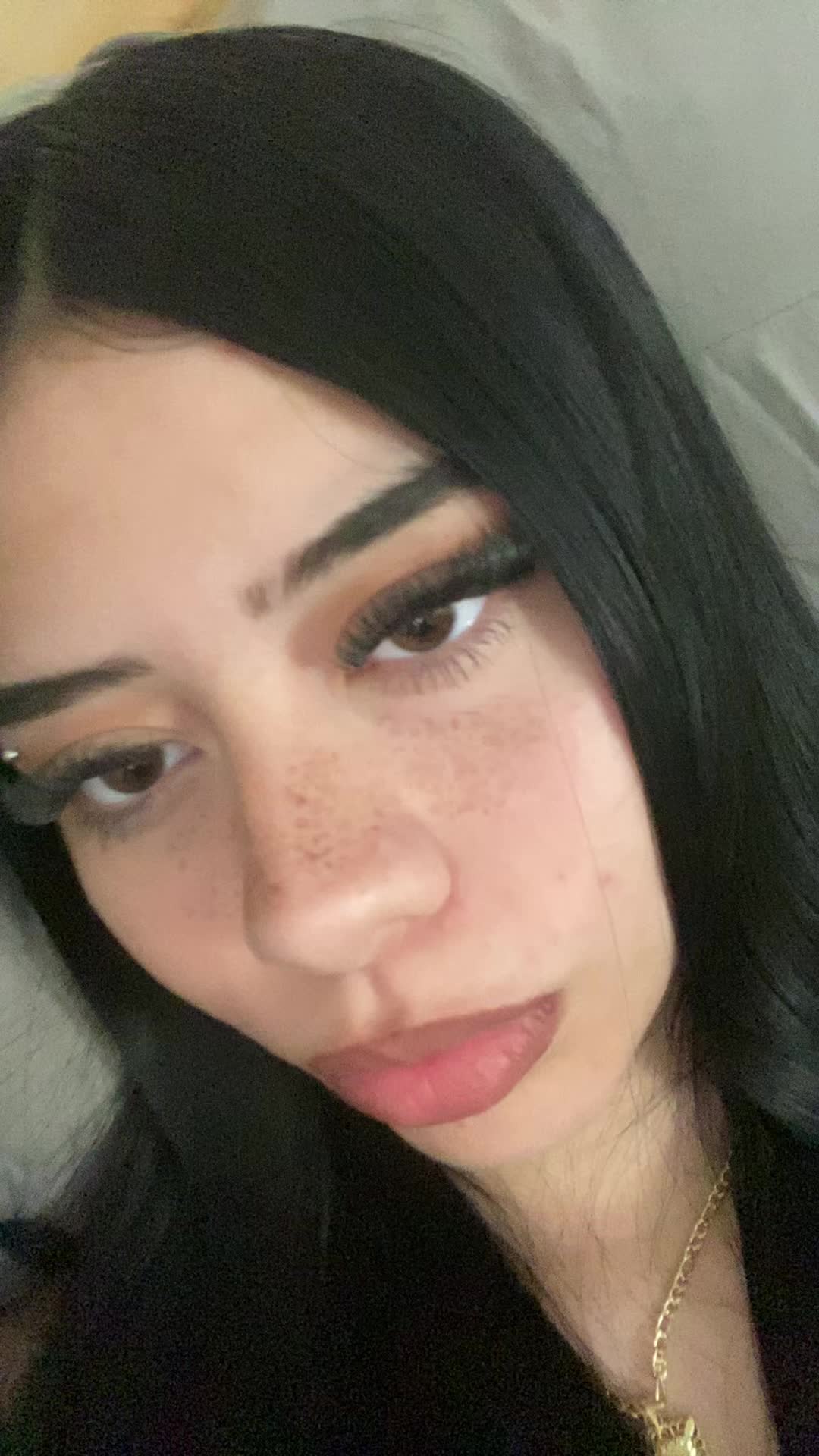 @️