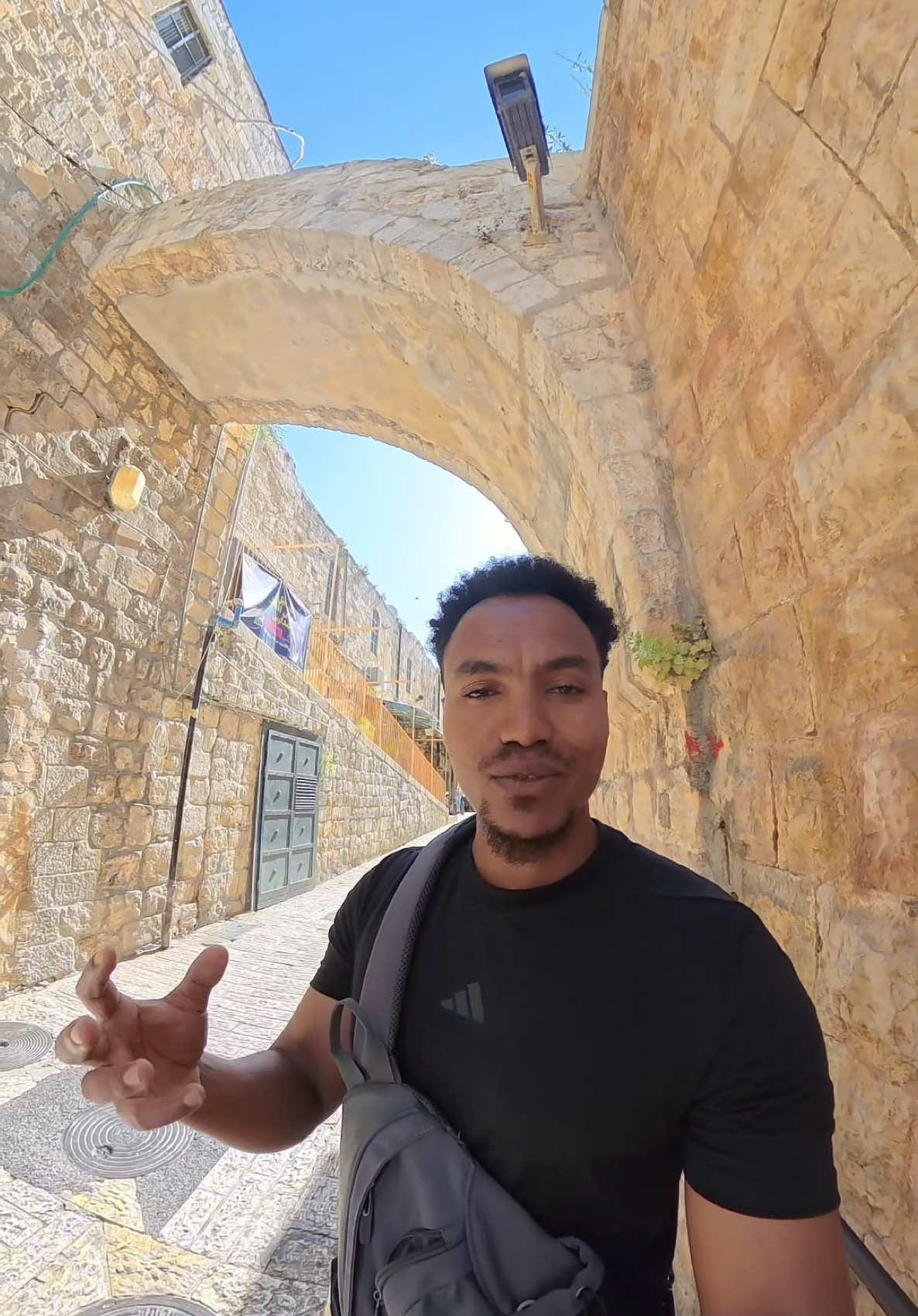 @Holy Land Explorer 🌏