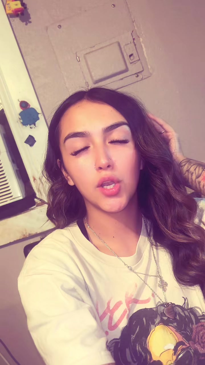 @jazlyn torres🥰