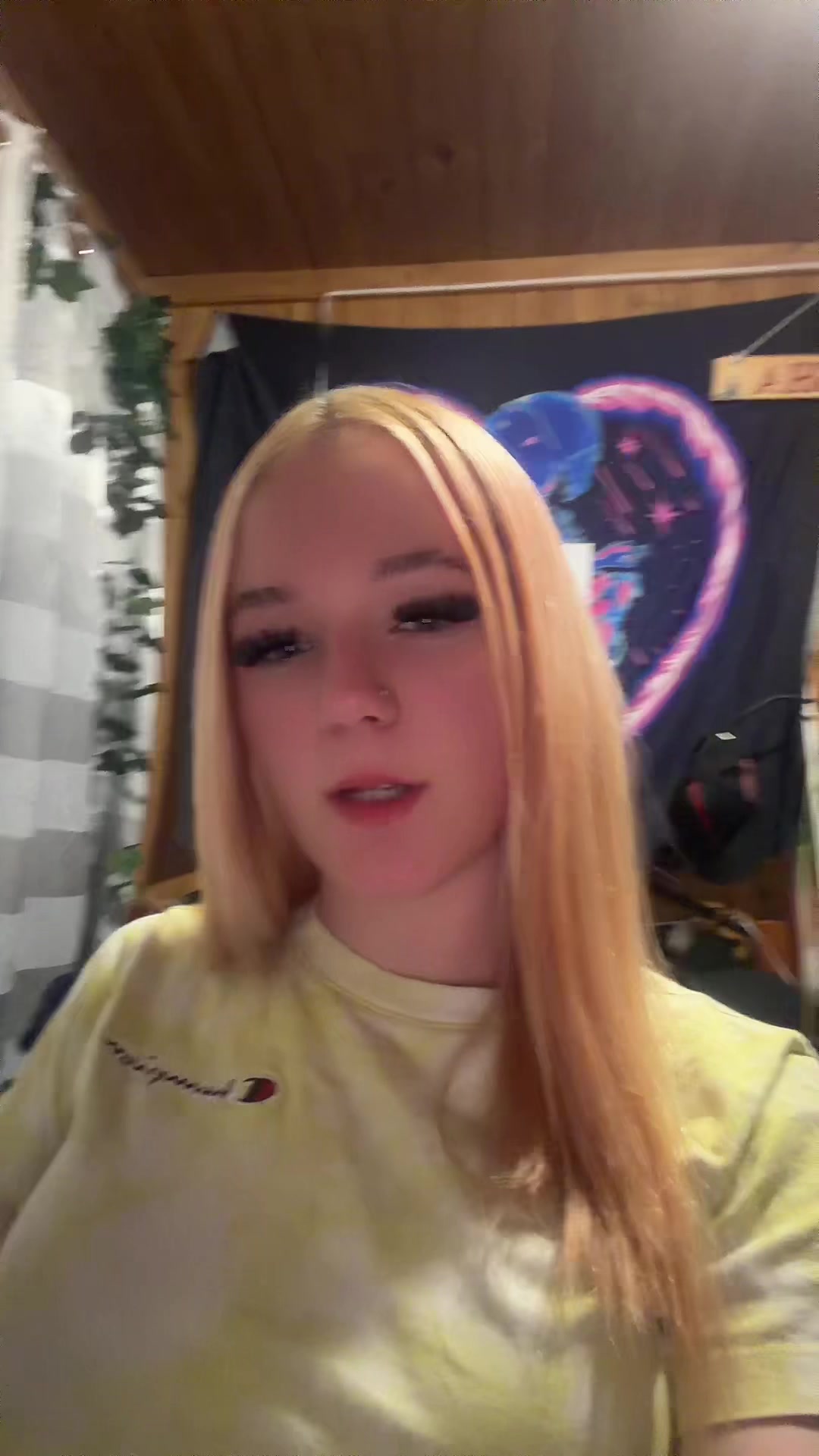 @𝓉𝒿