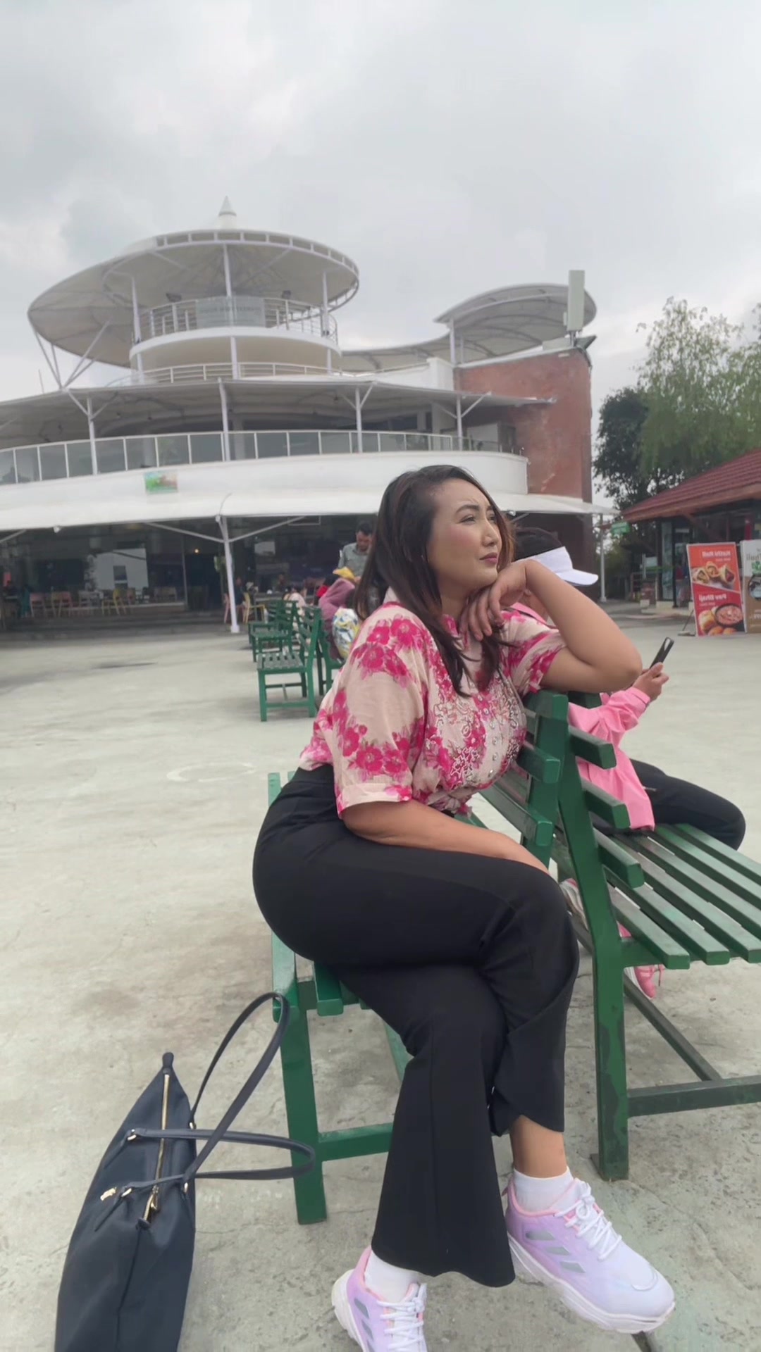 @Nisha thapa chhteri🧿