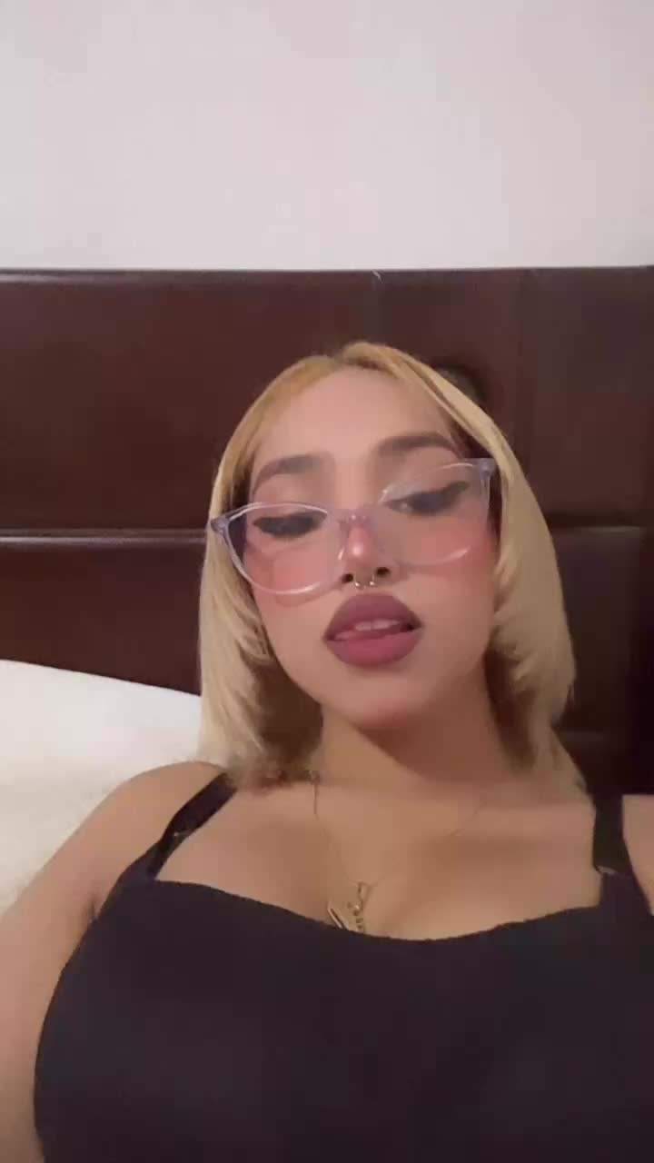 @Bvbi444_