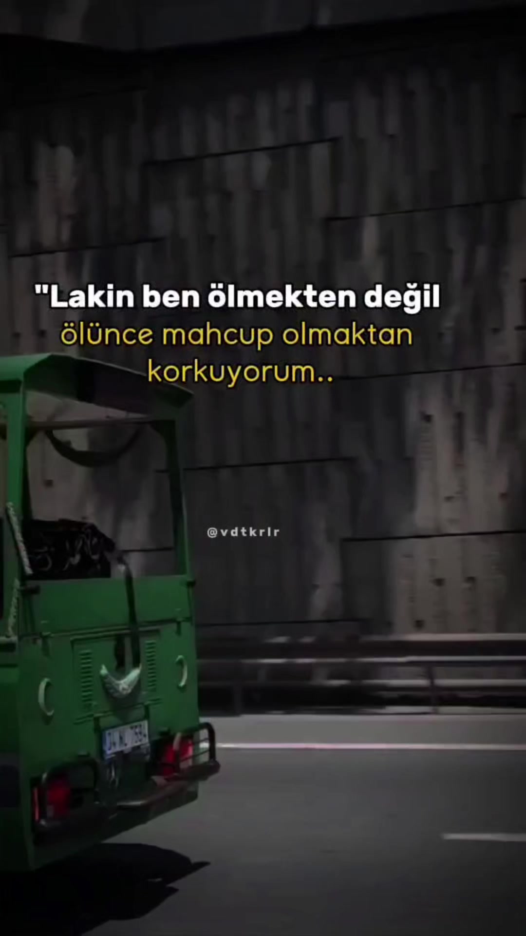 @ᴱᵛ ᴶⁱ ᴮᵘ ᶠıˡᵃⁿᵏᵉˢ·✍️