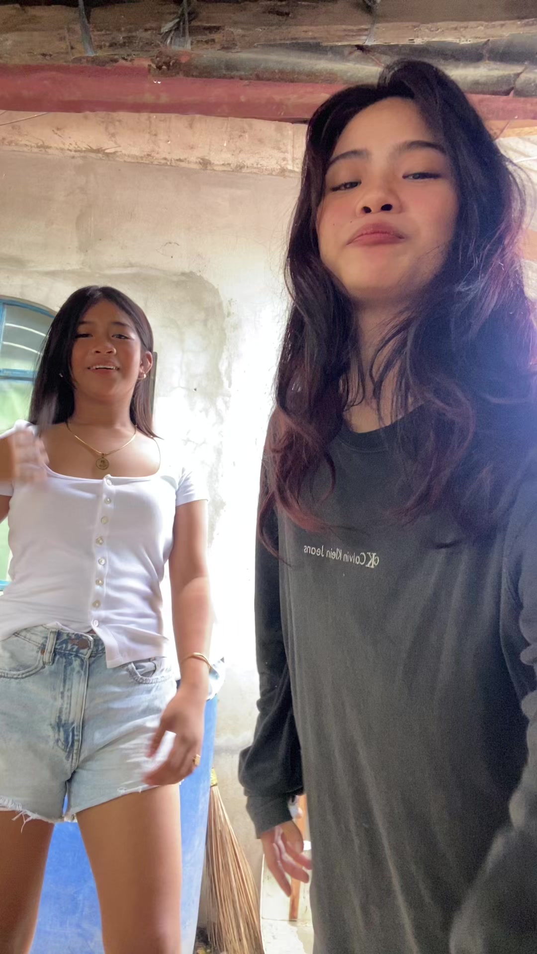 @_Vheronszj