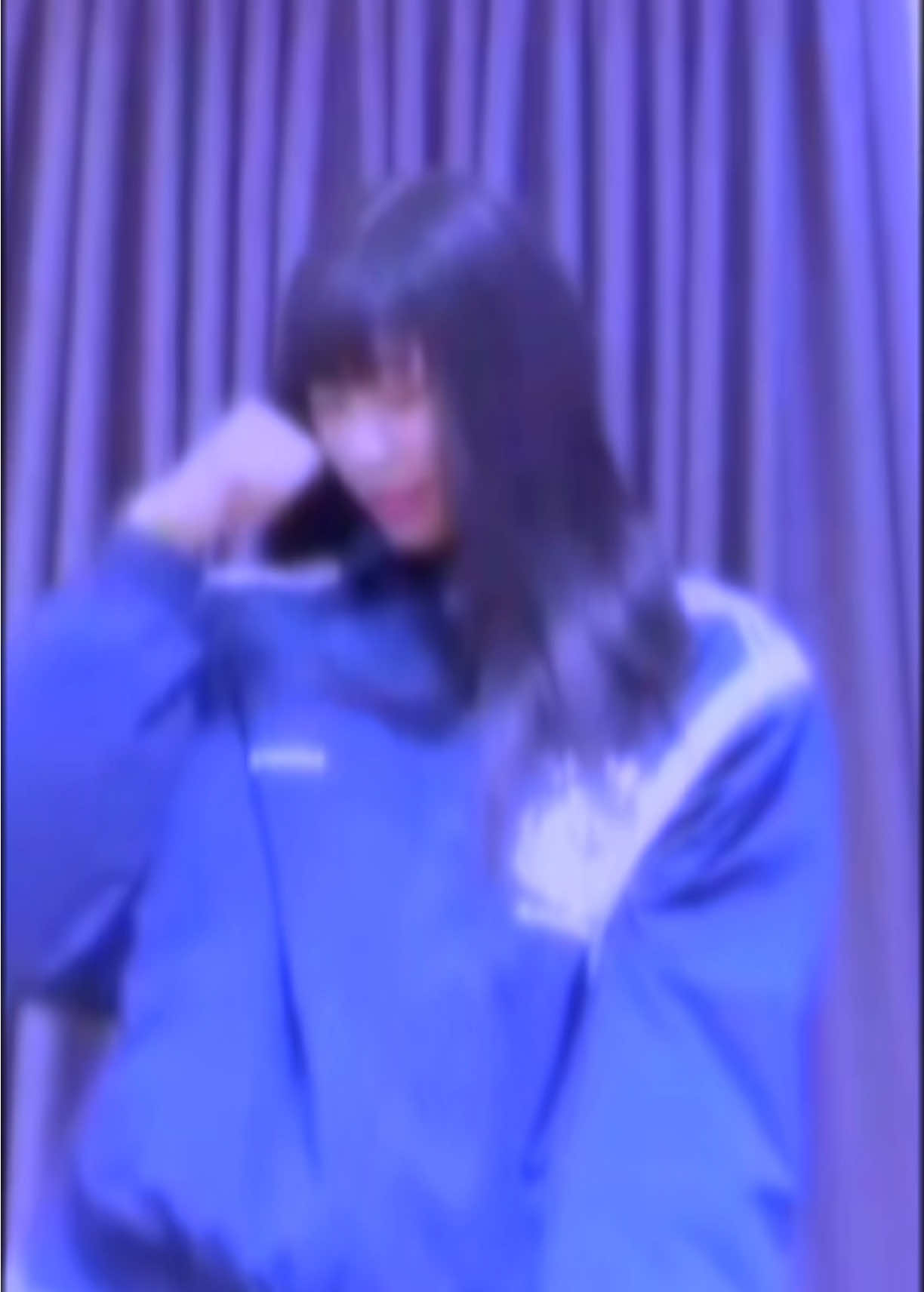 @Claire ᥫ᭡🧃✨🏀🛫