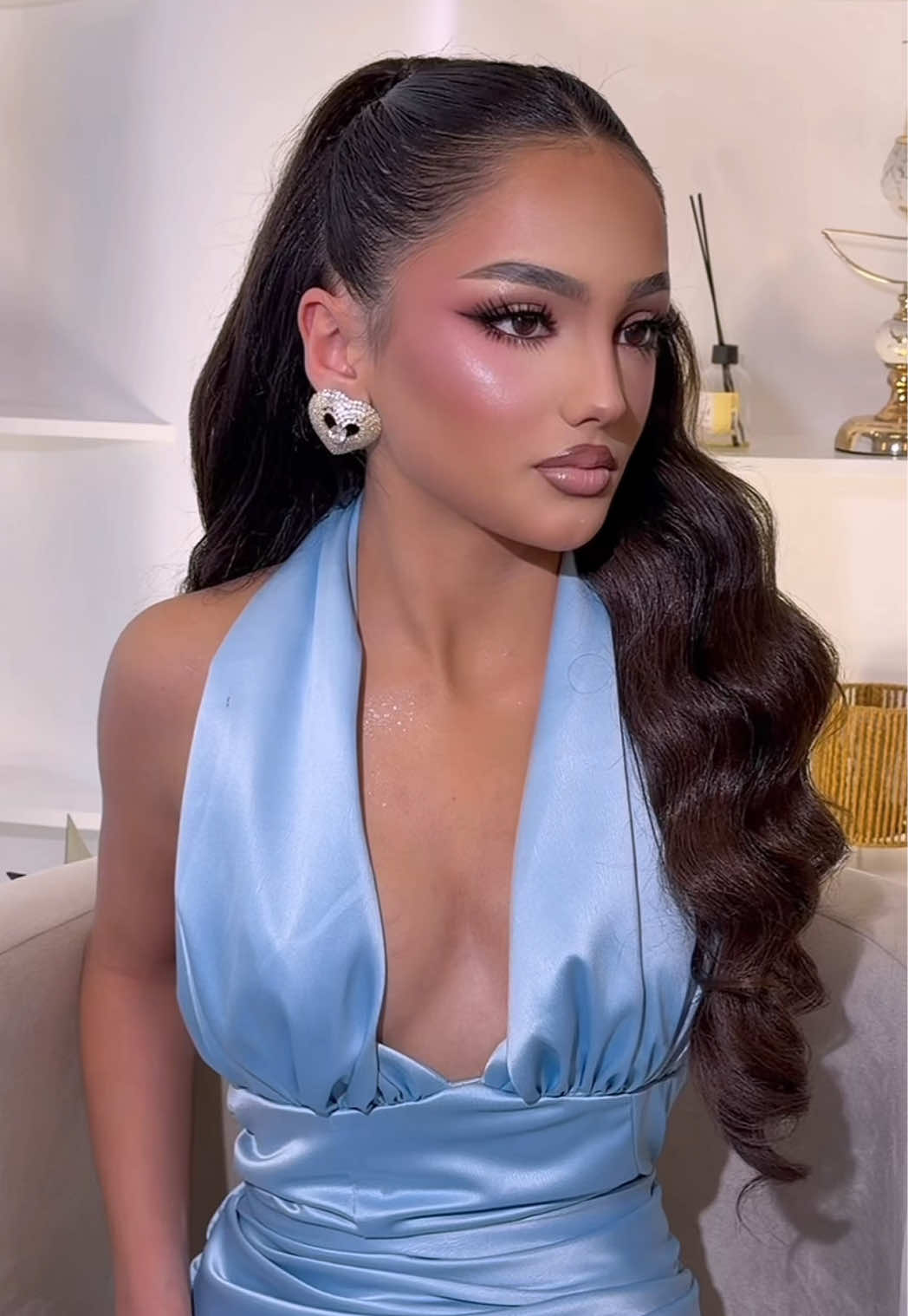 @Miles_beautysalon
