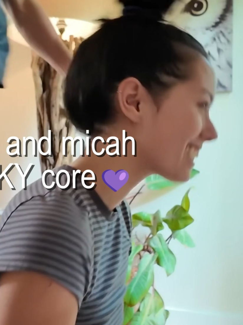 @Cydussy