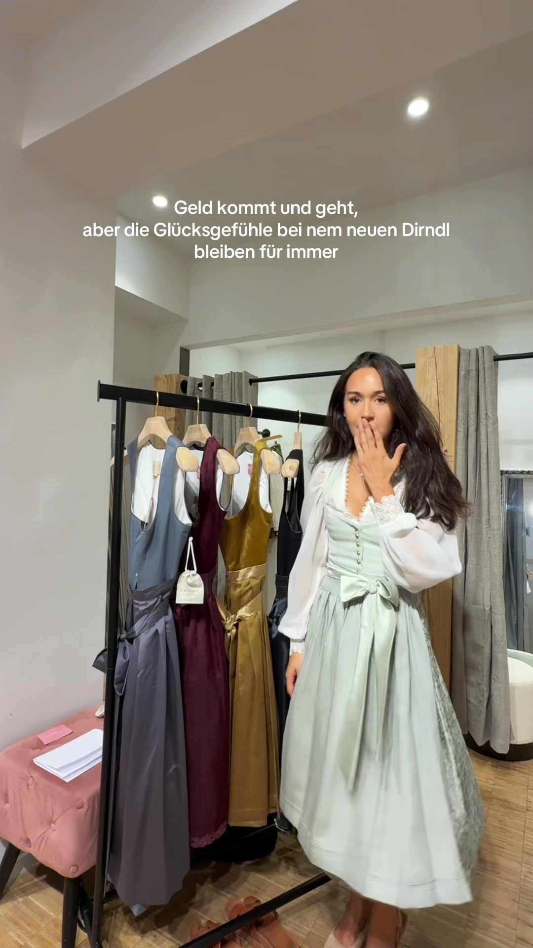 @Dirndl & Stenz🌸