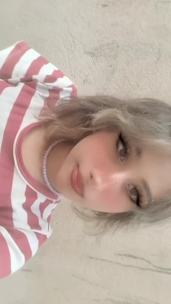 @نرجس علیزاده