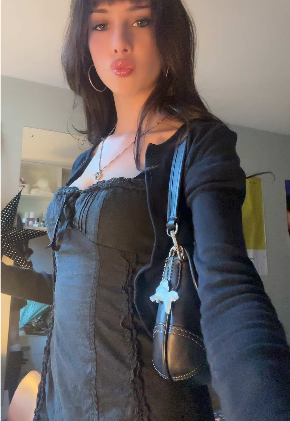 @appletoothgirl