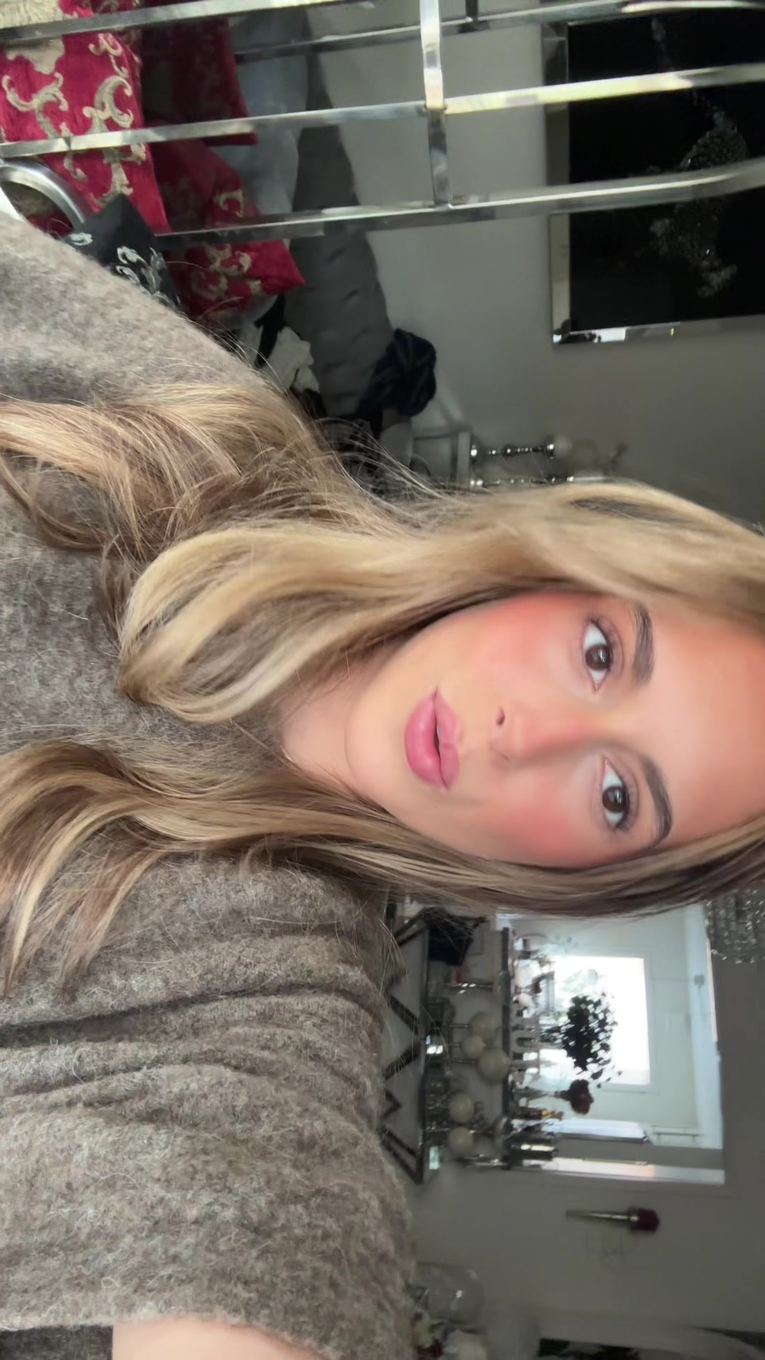 @melina