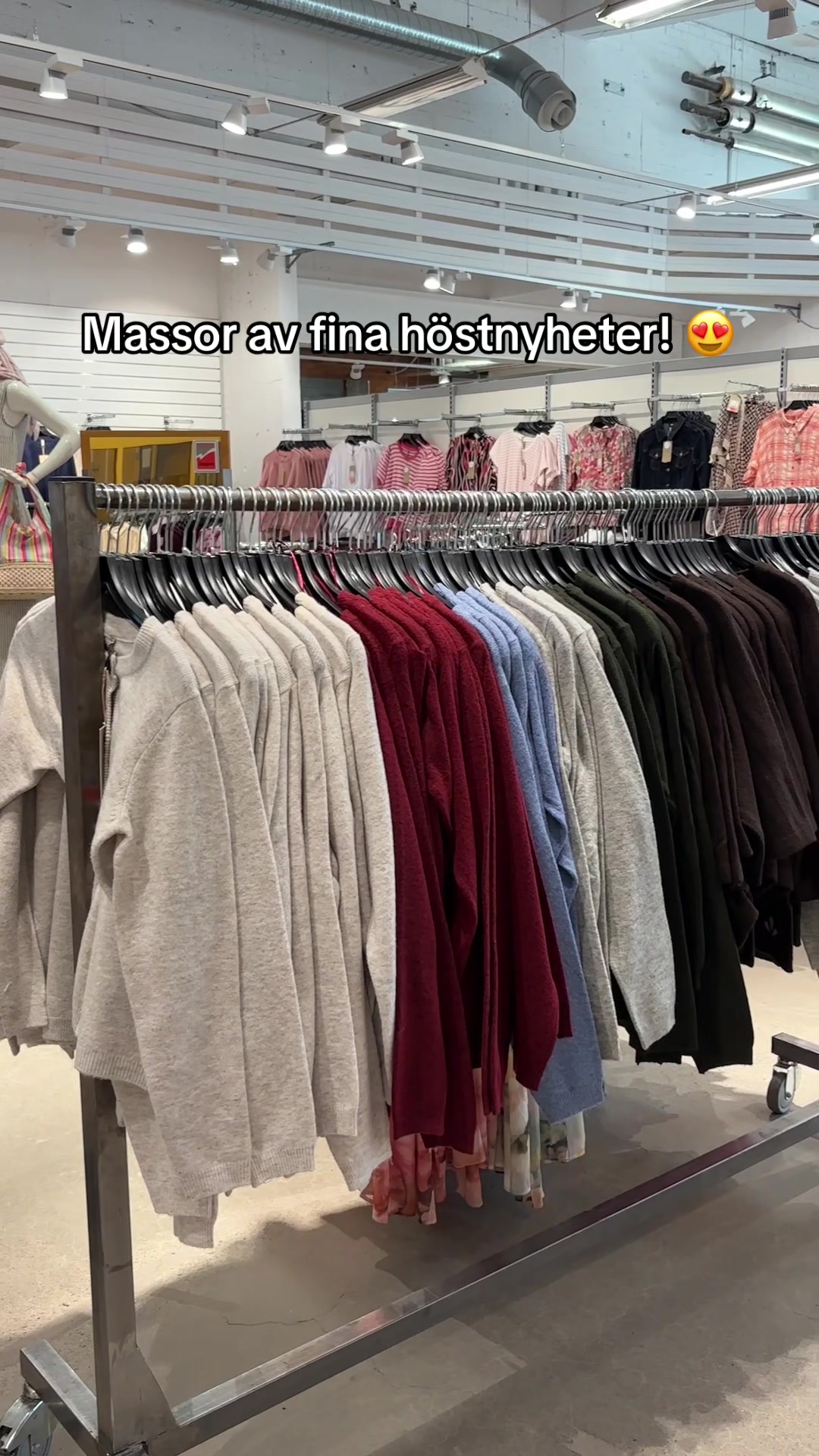@FABRIKEN &ndash; outlet p&aring; 8000m&sup2; 🛍