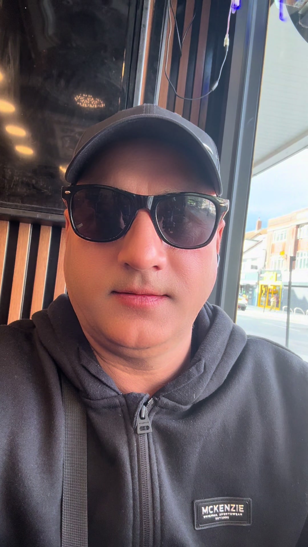 @Raja 𝙆𝙎𝙃𝙈𝙍𝙄 𝙐𝙆🇬🇧
