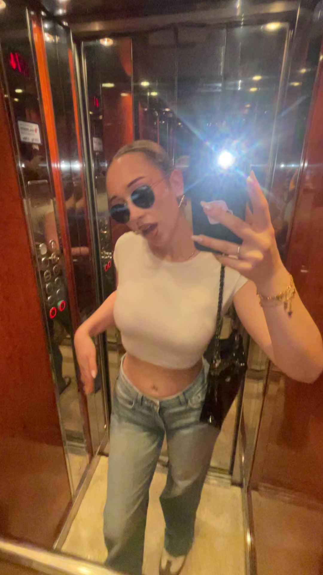 @elenitsagm