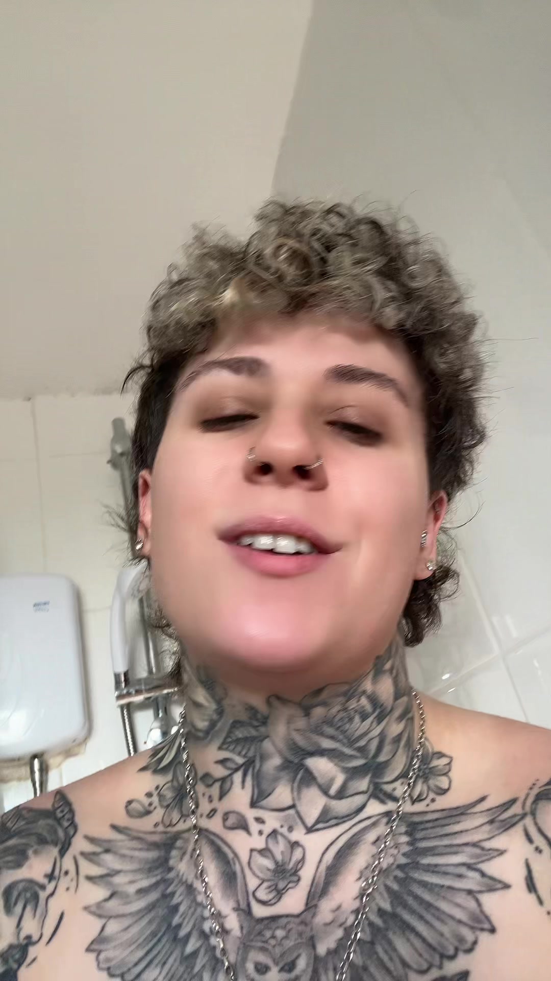 @Chloe .D.