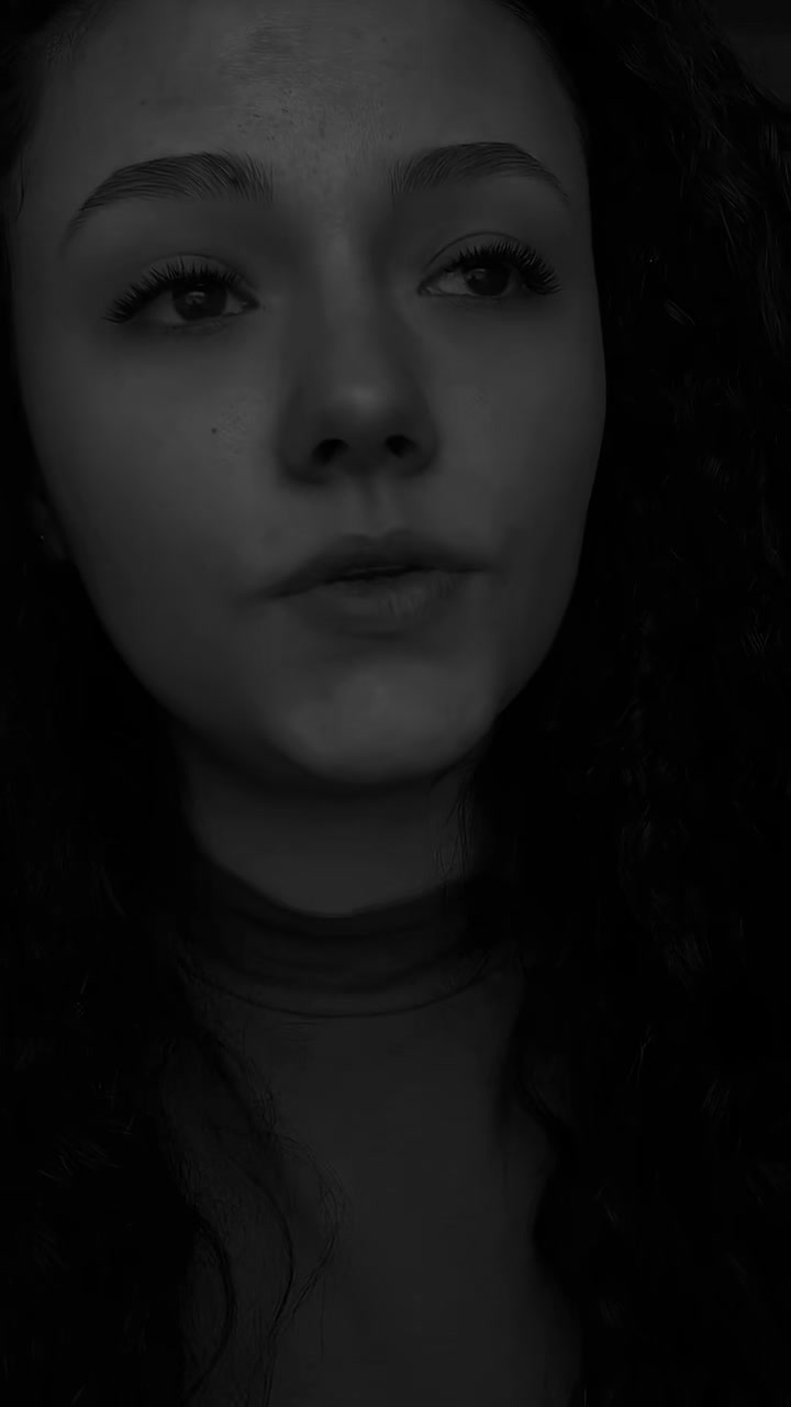 @✨𝒟𝑒𝓃𝒾𝓈𝒶✨