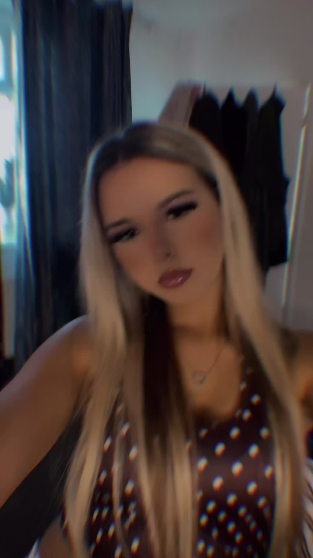 @L🍒✨