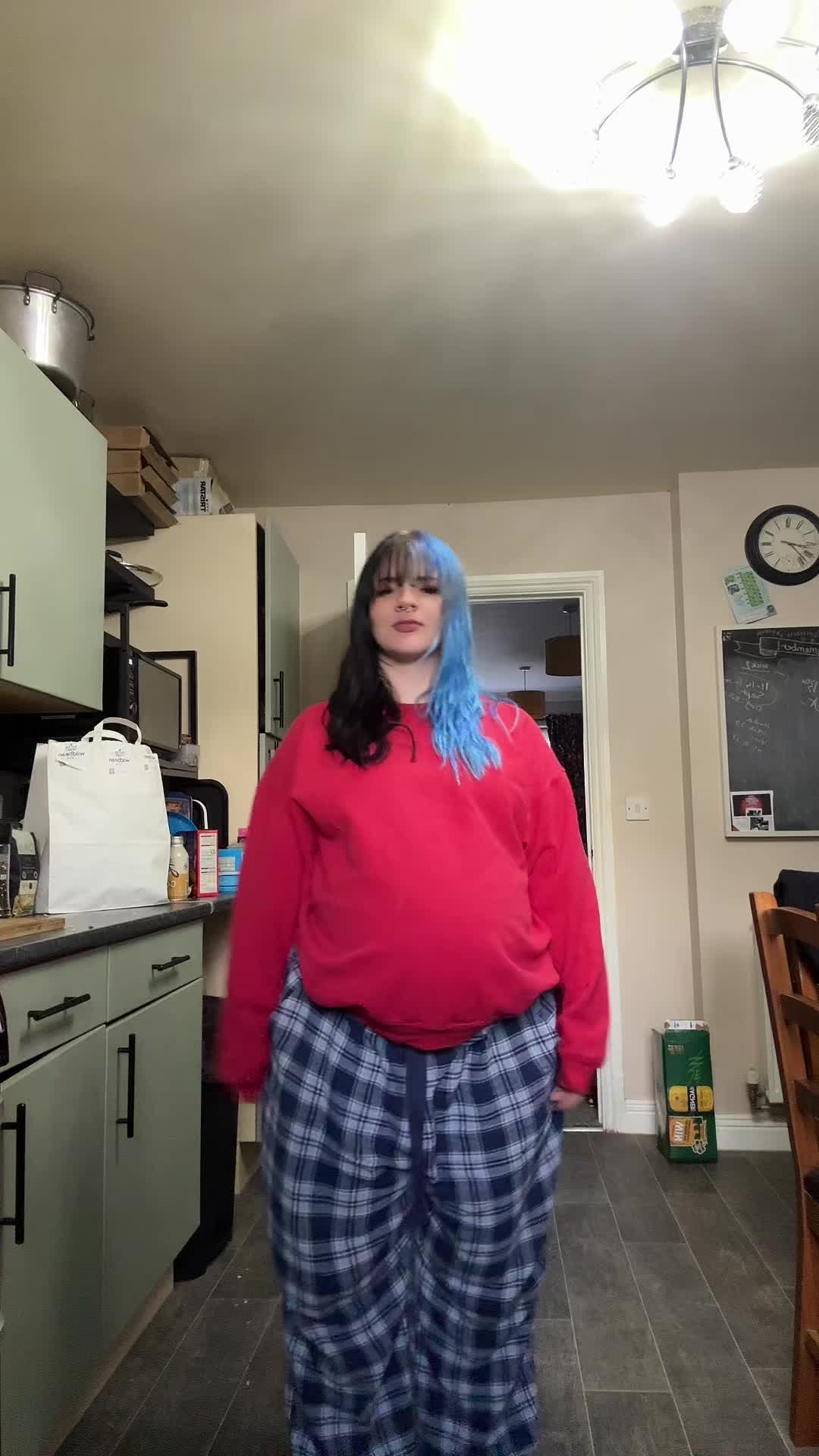 @Kit_kat_o7