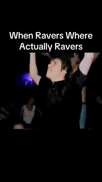 @No Phone 📵 Just Rave🕺