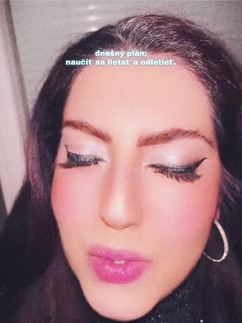 @✨🦋Warholka🦋✨