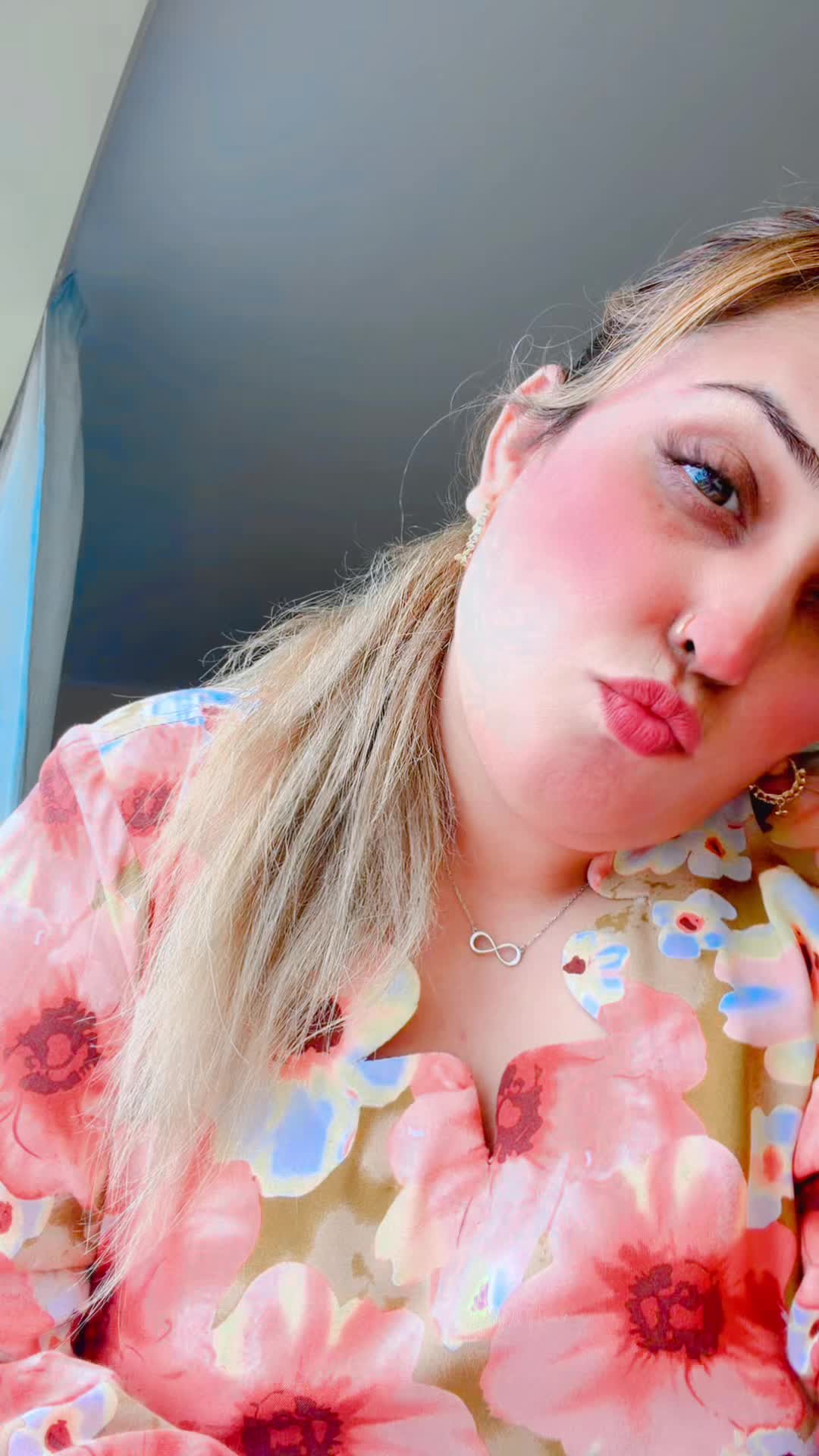 @🌙 F𝓪𝓵𝓪𝓴 🌸 P𝓪𝓻𝓲 ✨