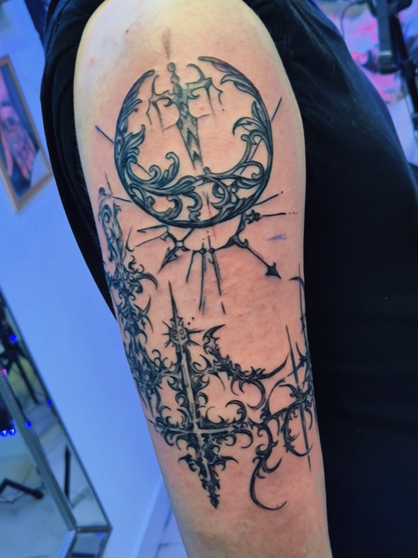@Mike Tattoo Studio