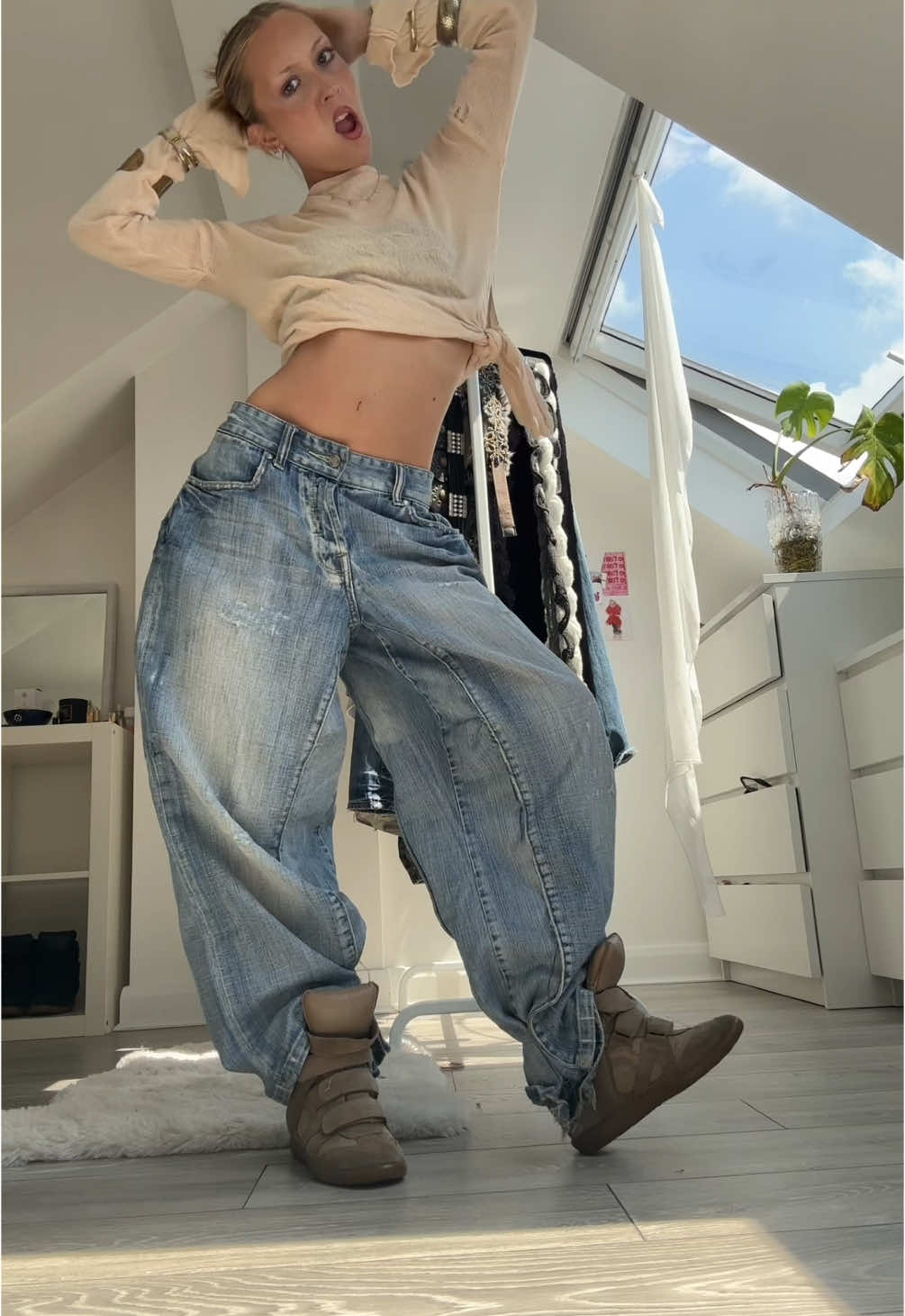 @lilyr0se22