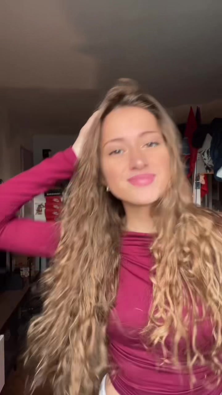 @𝐓 𝐇 𝐀 𝐈 𝐒