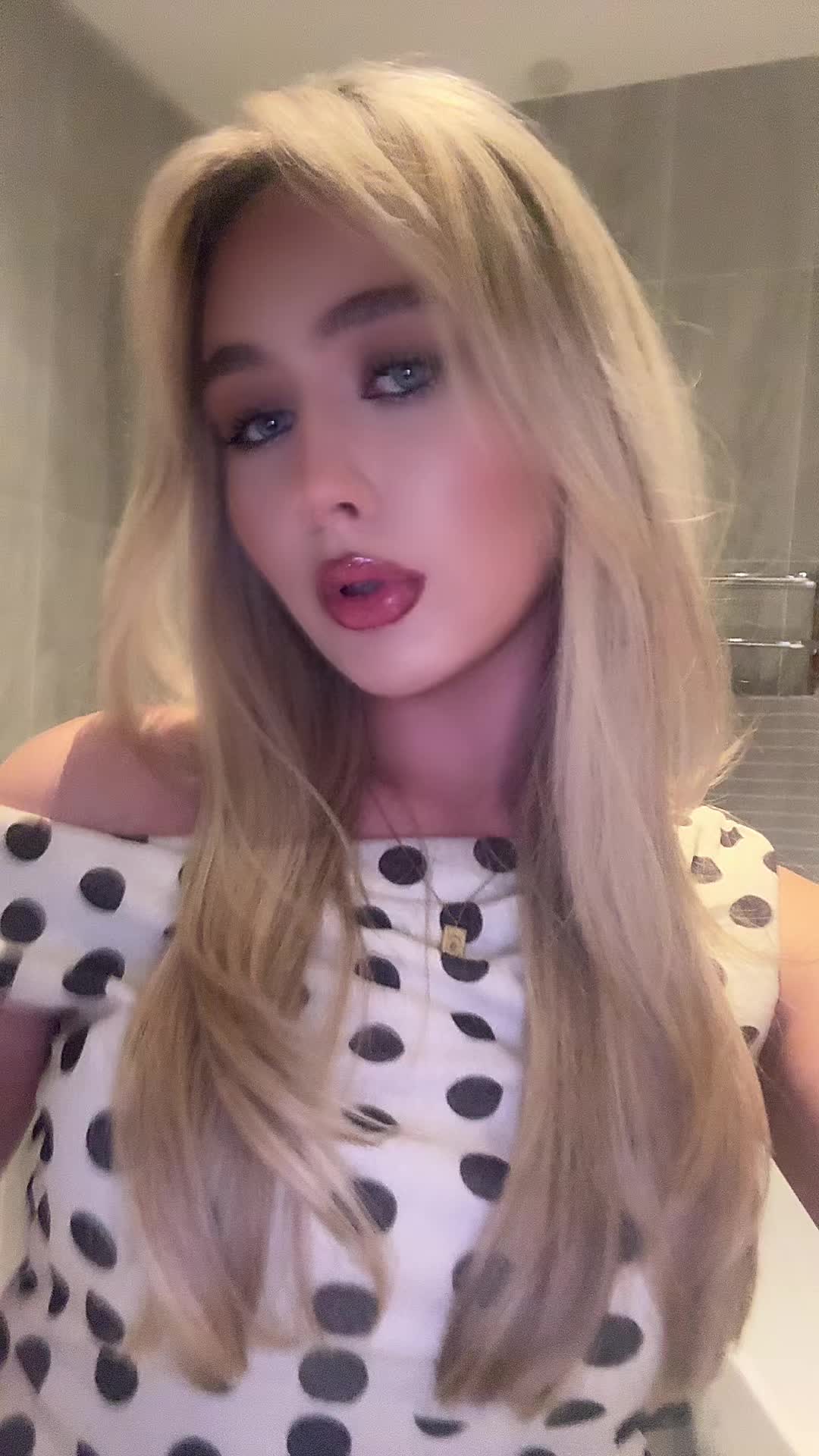 @xlilyroseevans