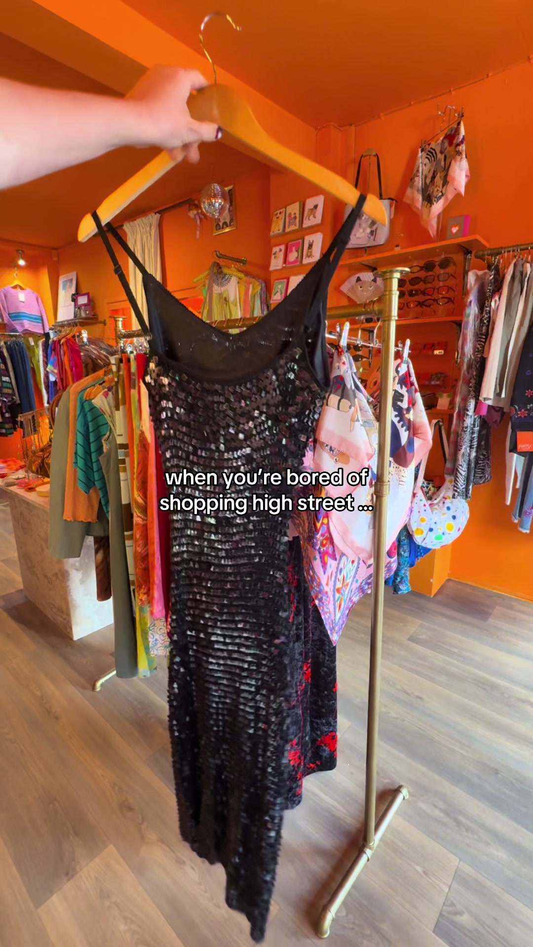 @FUSSY VINTAGE | Cardiff ๐