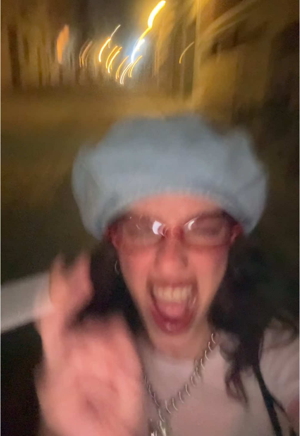 @Lara