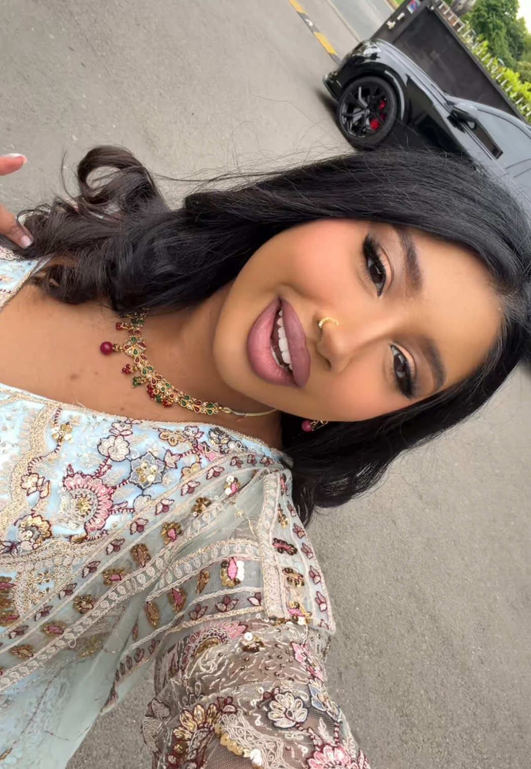@Simrann🖤