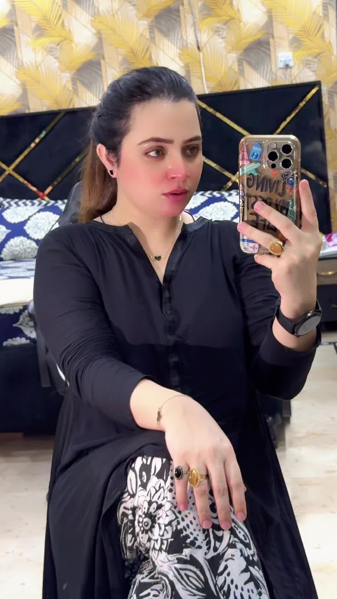 @SaMeErA_💫👑