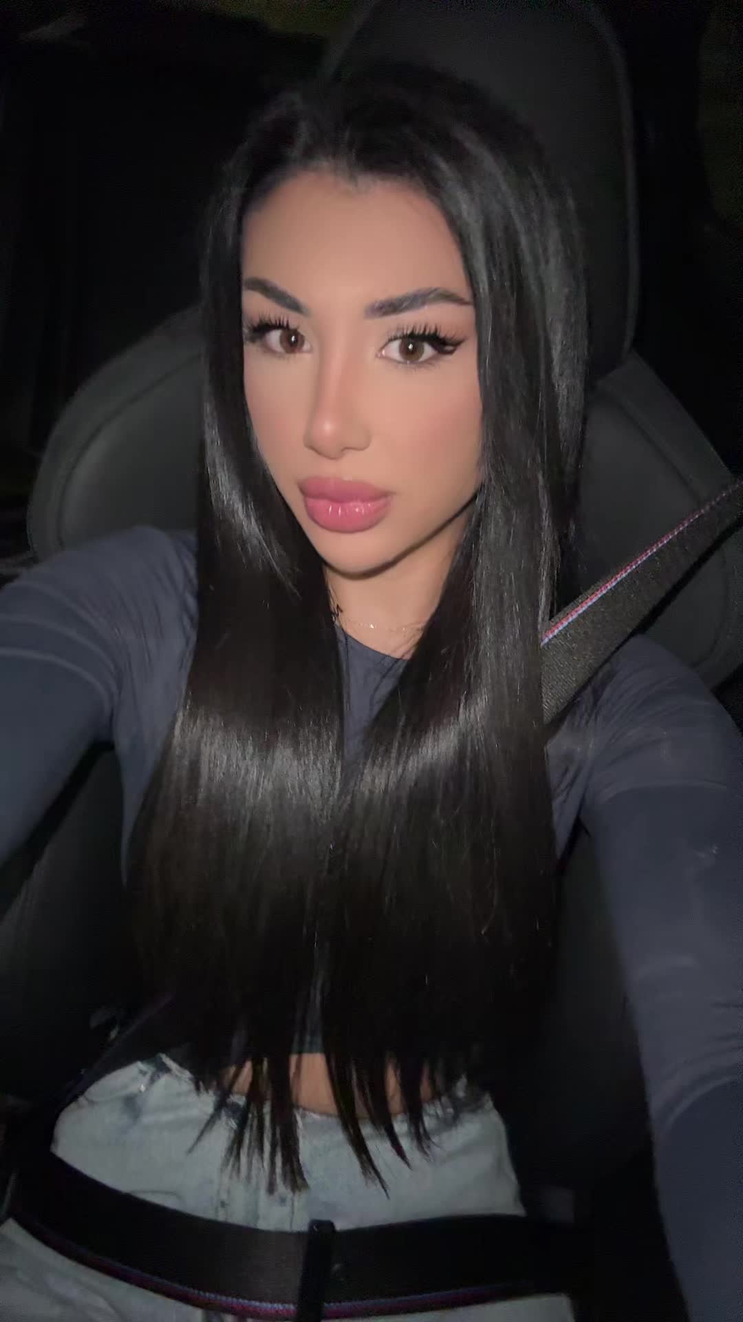 @𝑴 𝑨 𝑹 𝑰 𝑵 𝑨