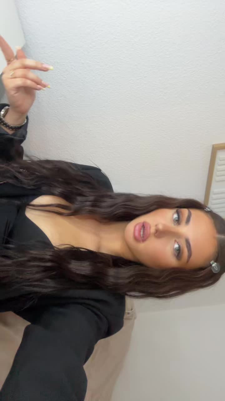@elenaaarr._