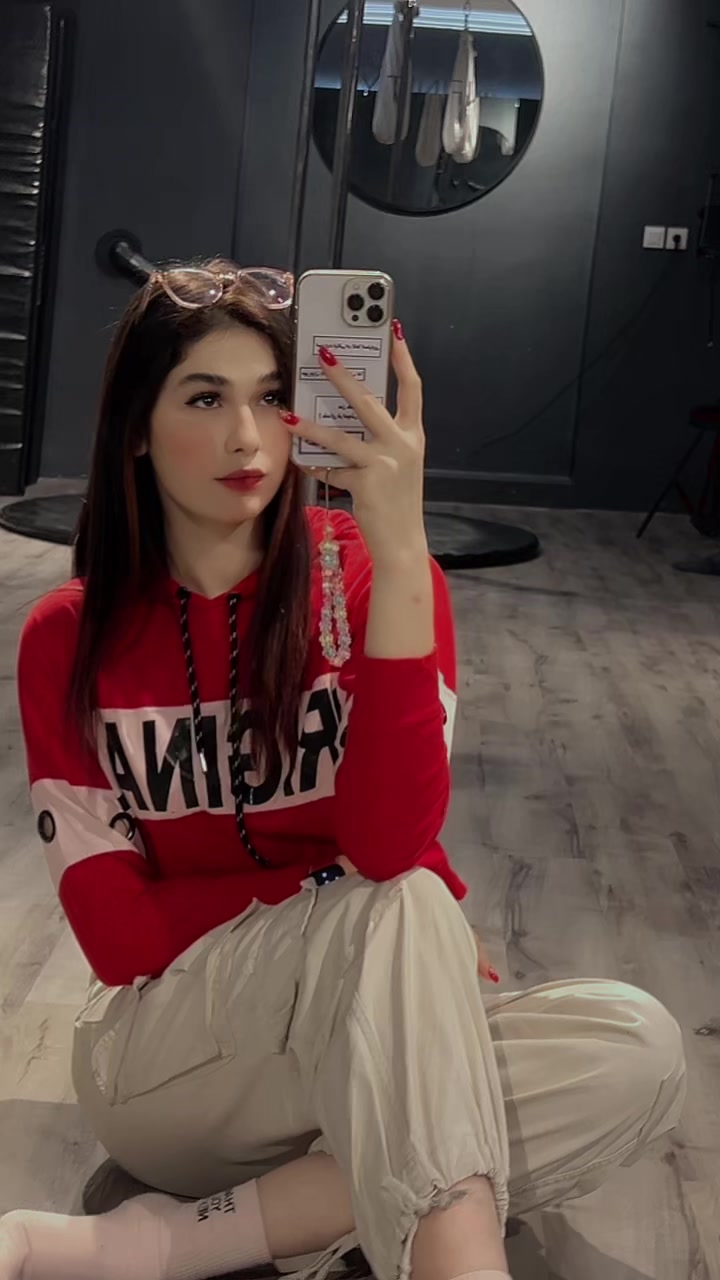@Baharii.iii