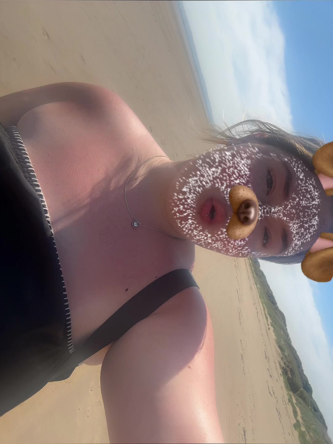 @🍒ellie🍒